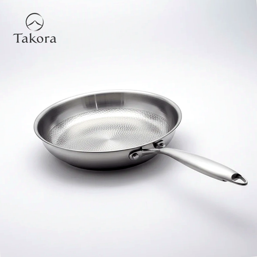 Takora titanium frying pan with hammered fish-scale surface